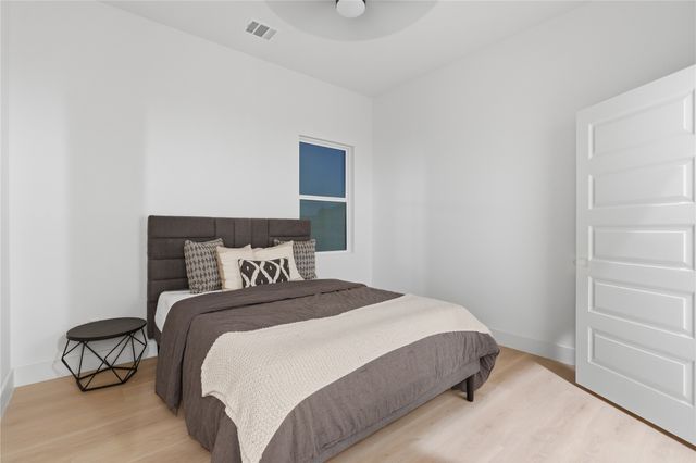 1810 Bickers Street, Dallas, TX 75212