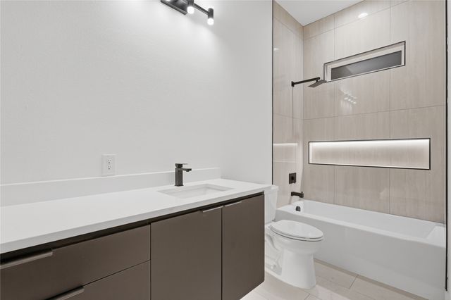 1810 Bickers Street, Dallas, TX 75212