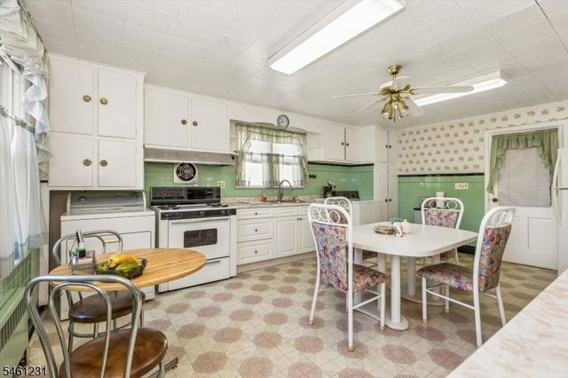 407 Franklin Ave, Belleville Twp., NJ 07109