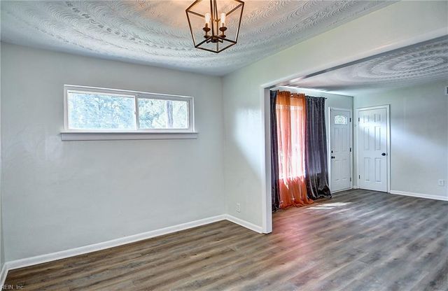 3916 Port RD, Chesapeake, VA 23321