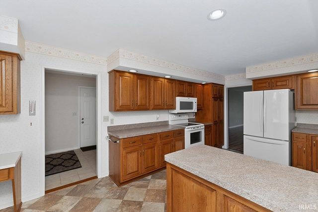 1436 Hampton Circle, Goshen, IN 46526