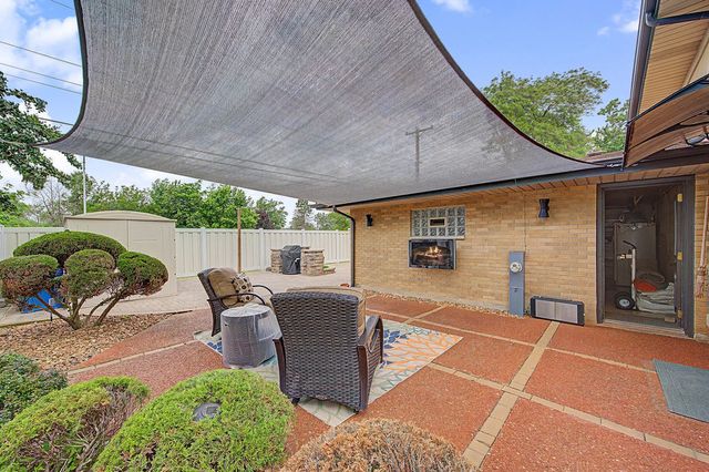 222 S Mayfair Place, Chicago Heights, IL 60411