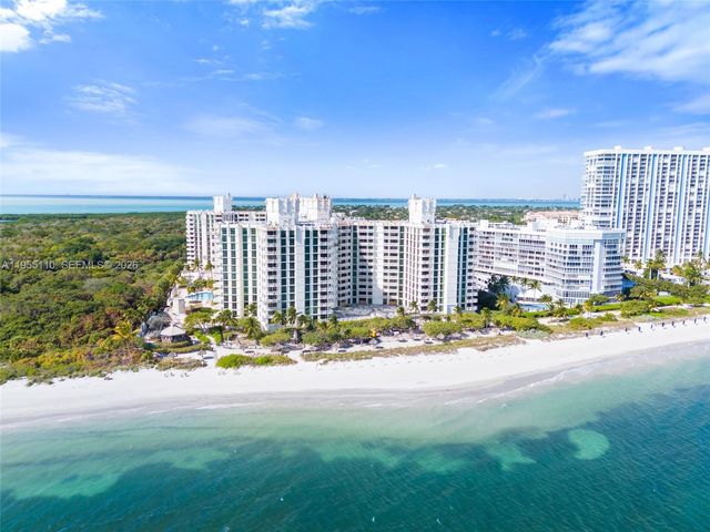1111 Crandon Blvd B103, Key Biscayne, FL 33149