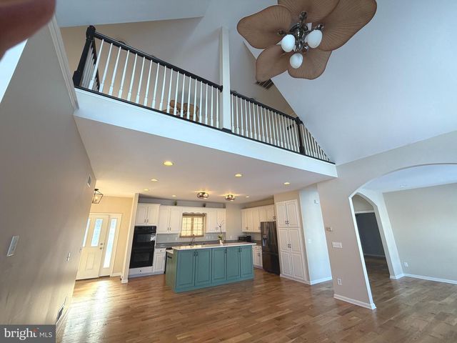 89 S SHORE DR, Dover, DE 19901