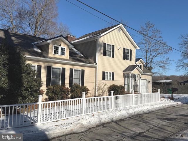 89 S SHORE DR, Dover, DE 19901