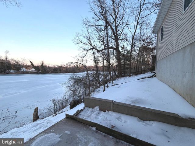 89 S SHORE DR, Dover, DE 19901