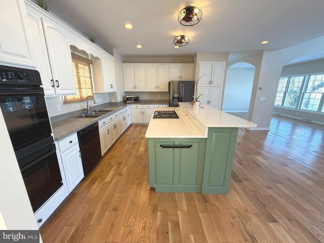 89 S SHORE DR, Dover, DE 19901