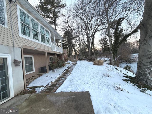 89 S SHORE DR, Dover, DE 19901