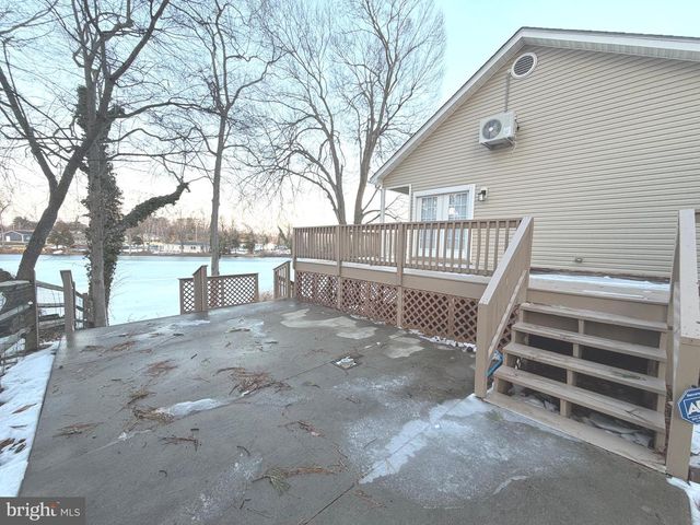 89 S SHORE DR, Dover, DE 19901