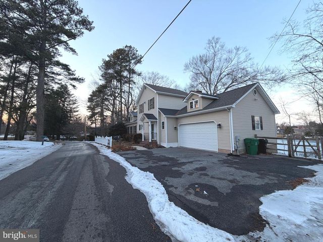 89 S SHORE DR, Dover, DE 19901