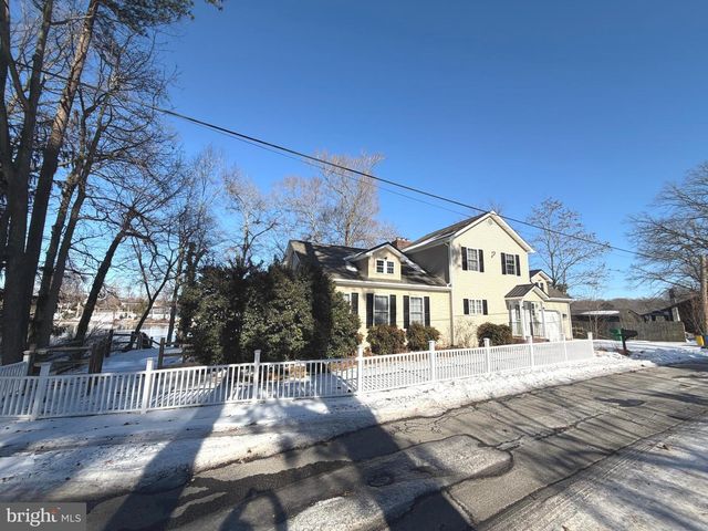 89 S SHORE DR, Dover, DE 19901