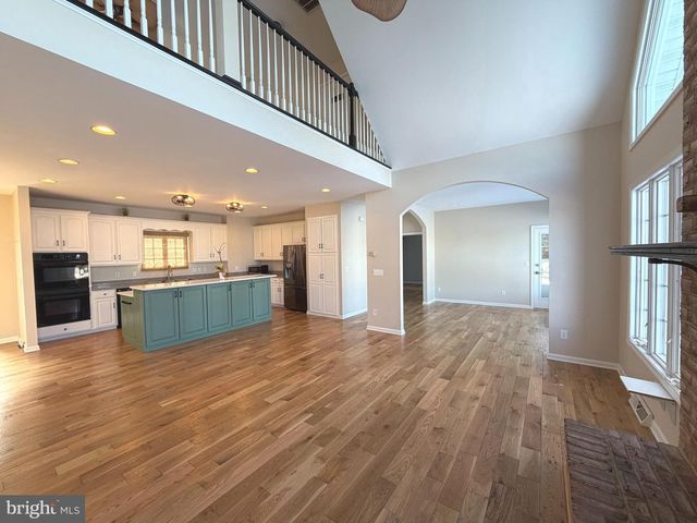 89 S SHORE DR, Dover, DE 19901