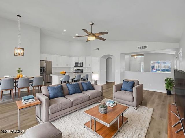 13402 E BOSTON Street, Chandler, AZ 85225