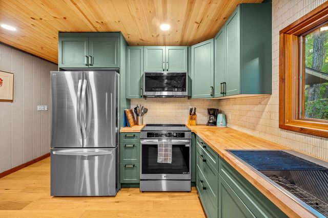 11008 Corey Lake Road, Fabius Twp, MI 49093