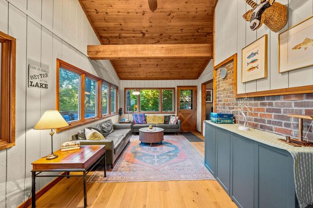 11008 Corey Lake Road, Fabius Twp, MI 49093