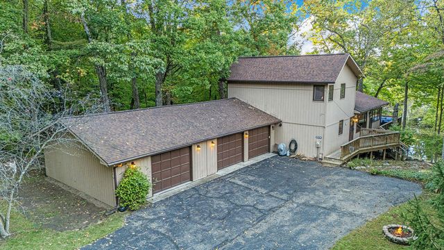 11008 Corey Lake Road, Fabius Twp, MI 49093