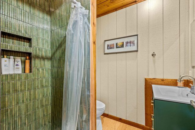 11008 Corey Lake Road, Fabius Twp, MI 49093