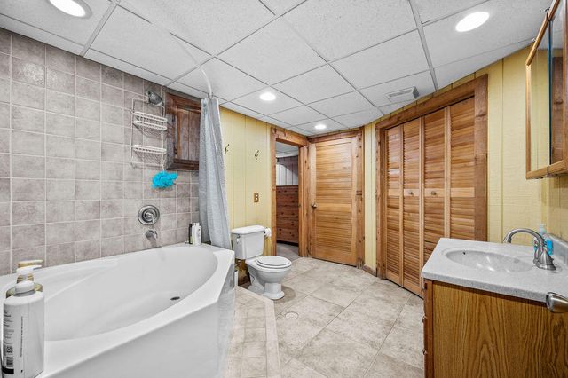 11008 Corey Lake Road, Fabius Twp, MI 49093