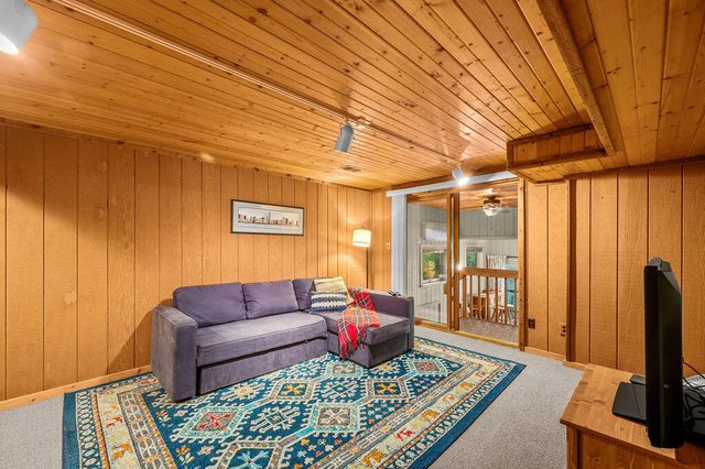 11008 Corey Lake Road, Fabius Twp, MI 49093