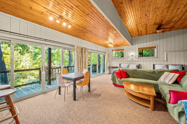 11008 Corey Lake Road, Fabius Twp, MI 49093