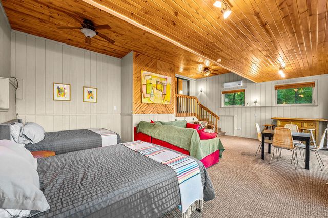 11008 Corey Lake Road, Fabius Twp, MI 49093