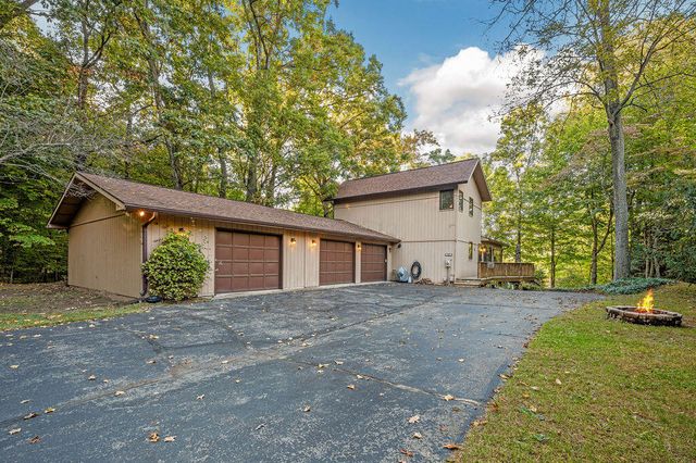 11008 Corey Lake Road, Fabius Twp, MI 49093