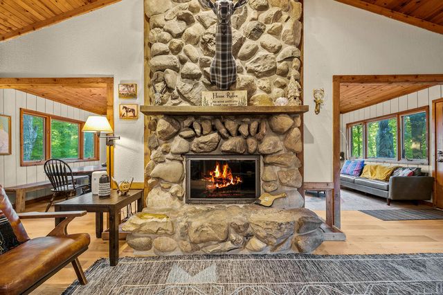 11008 Corey Lake Road, Fabius Twp, MI 49093