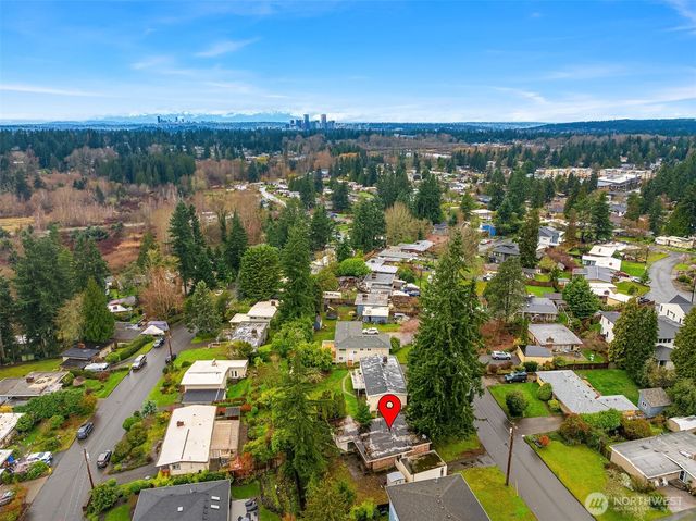 1071 158th Place SE, Bellevue, WA 98008