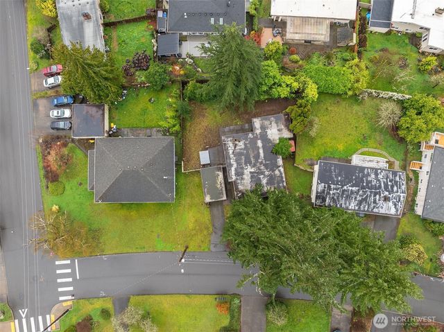 1071 158th Place SE, Bellevue, WA 98008