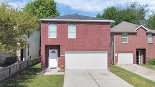 5822 Santa Bernadetta, Houston, TX 77017