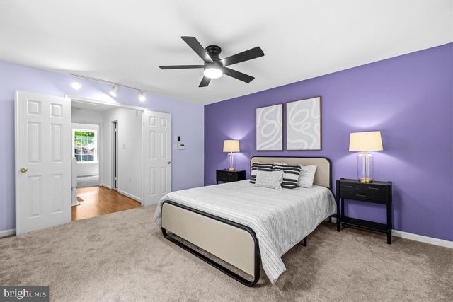 3979 BURNING BUSH CT, Fairfax, VA 22033
