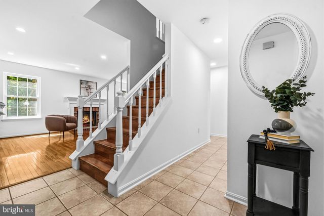 3979 BURNING BUSH CT, Fairfax, VA 22033