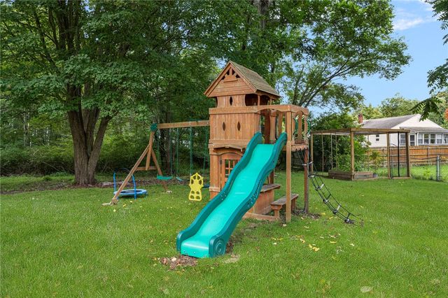 5 Cyr Court, West Warwick, RI 02893