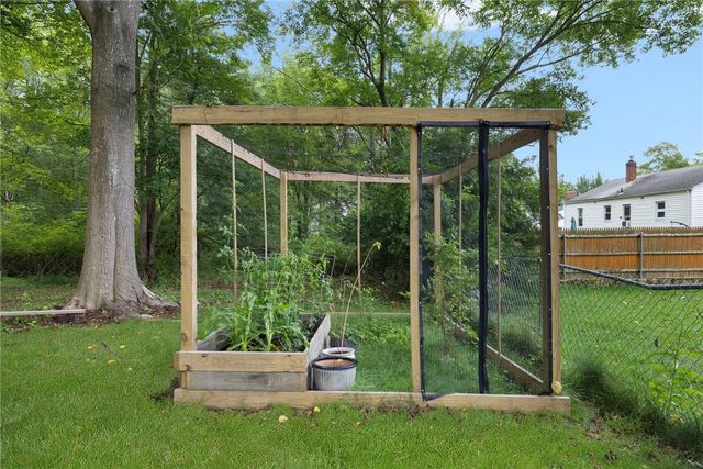 5 Cyr Court, West Warwick, RI 02893