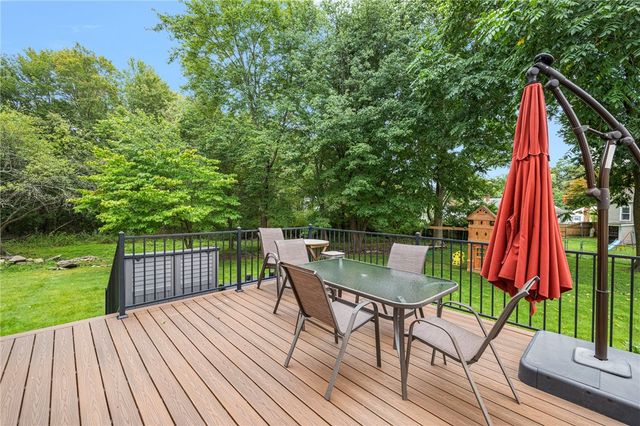 5 Cyr Court, West Warwick, RI 02893