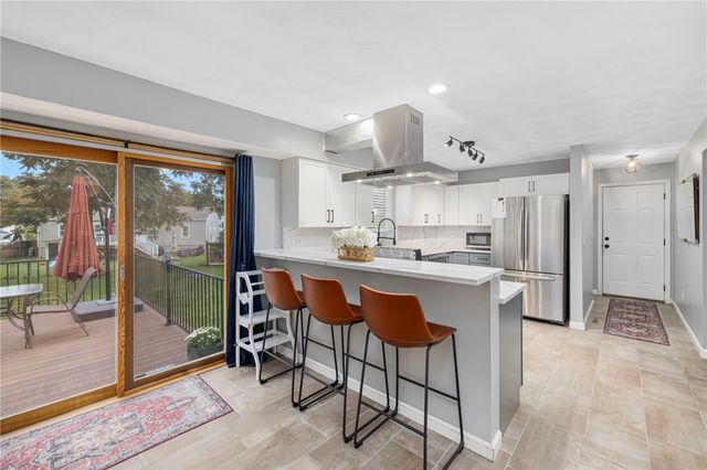 5 Cyr Court, West Warwick, RI 02893