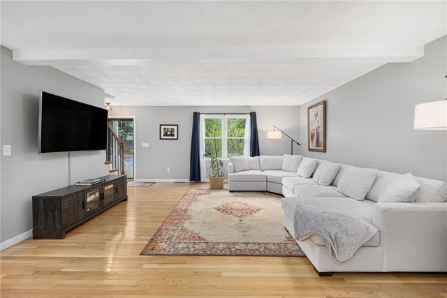 5 Cyr Court, West Warwick, RI 02893