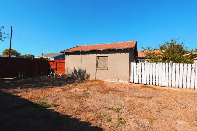 1370 East Ave, Turlock, CA 95380