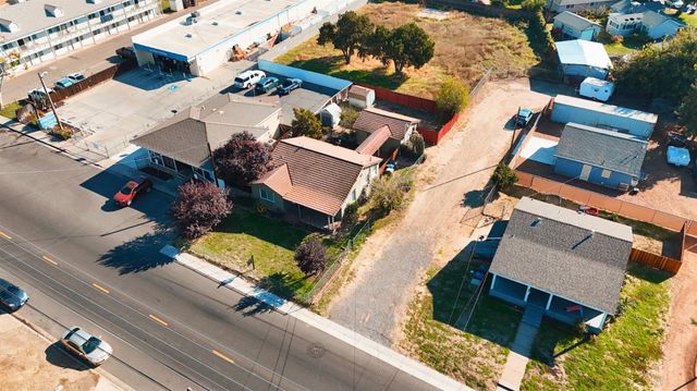 1370 East Ave, Turlock, CA 95380