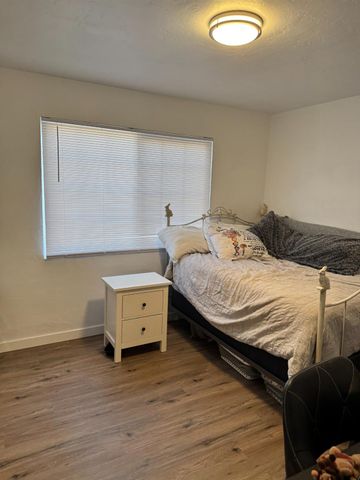 1370 East Ave, Turlock, CA 95380