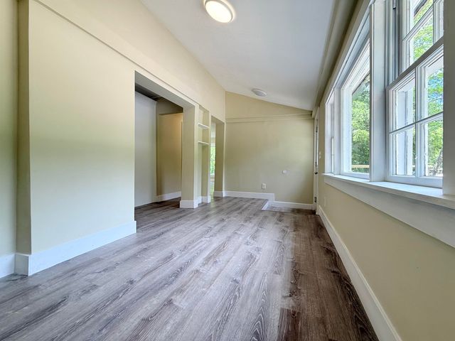 19 Depot Road, Kingston, NH 03848
