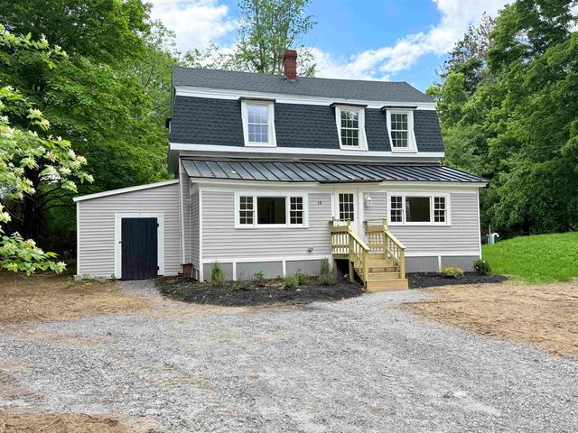 19 Depot Road, Kingston, NH 03848