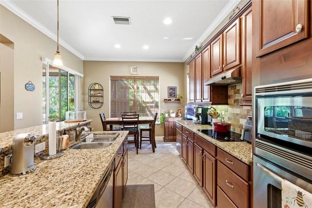 8743 NEW ALEXANDRIA LOOP, New Port Richey, FL 34654