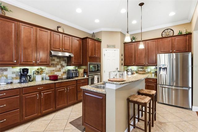 8743 NEW ALEXANDRIA LOOP, New Port Richey, FL 34654