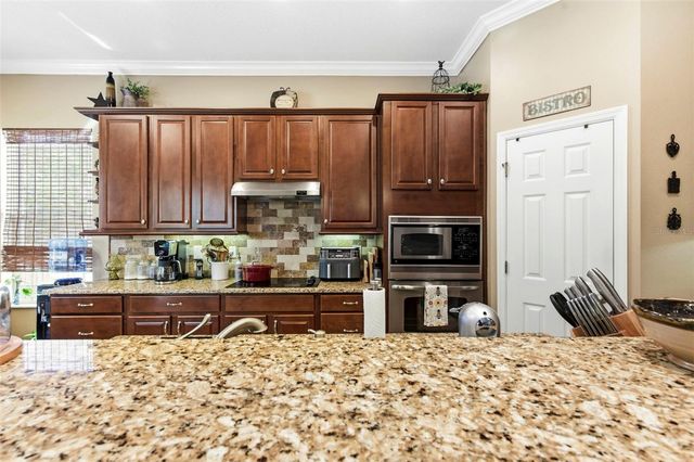 8743 NEW ALEXANDRIA LOOP, New Port Richey, FL 34654