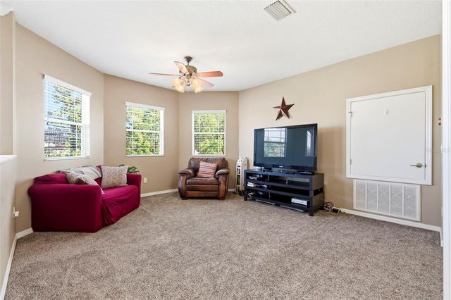 8743 NEW ALEXANDRIA LOOP, New Port Richey, FL 34654