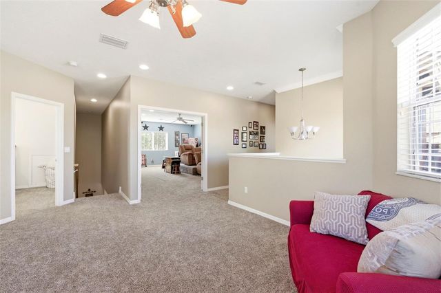 8743 NEW ALEXANDRIA LOOP, New Port Richey, FL 34654