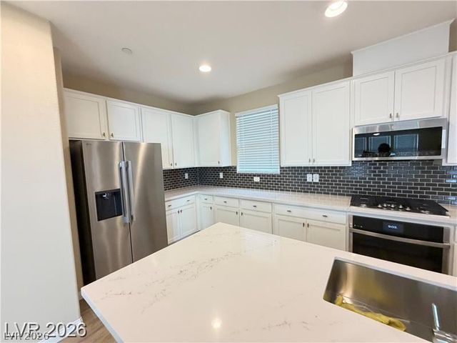 1741 North Desert Foothills Drive, Las Vegas, NV 89138