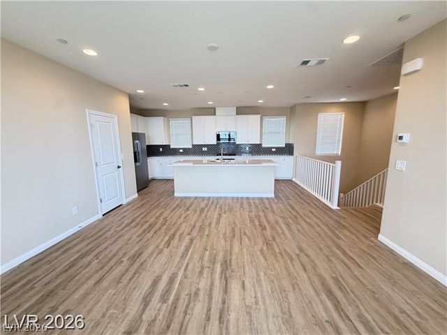 1741 North Desert Foothills Drive, Las Vegas, NV 89138