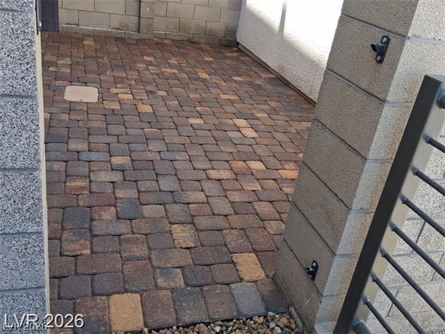 1741 North Desert Foothills Drive, Las Vegas, NV 89138